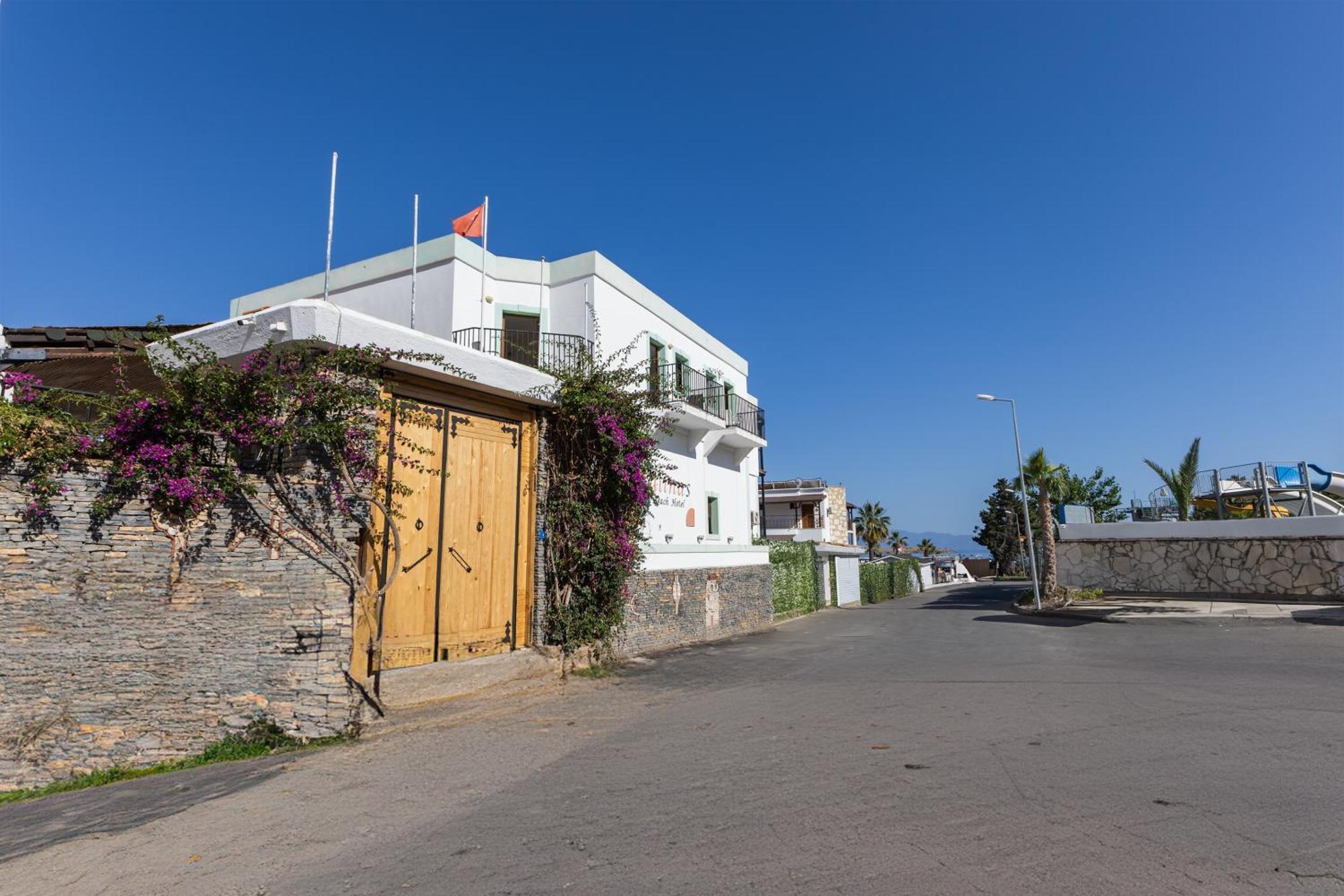 Salinas Beach Hotel Bodrum-Boutique Concept Gümbet Exterior foto